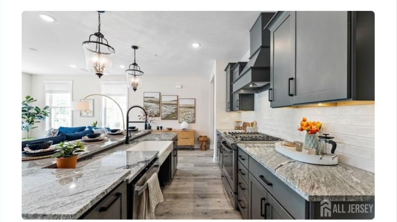 82 Depot Way - Photo 4 of 27