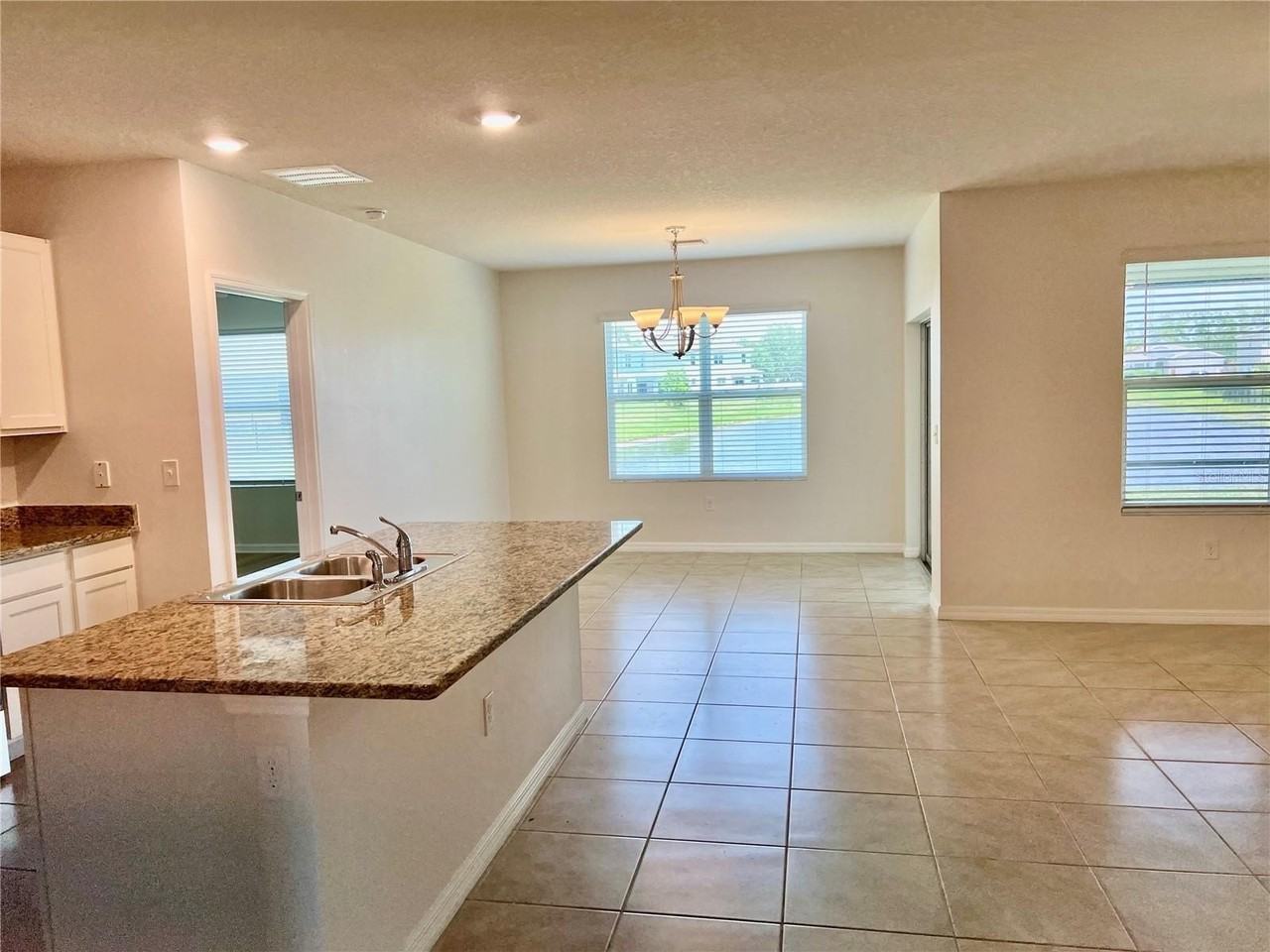 2726 Greenleaf Ter - Photo 5 of 27