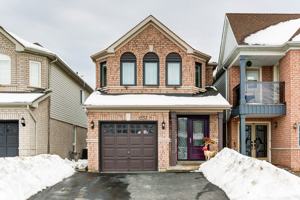 featured image of 1557 Avonmore Sq