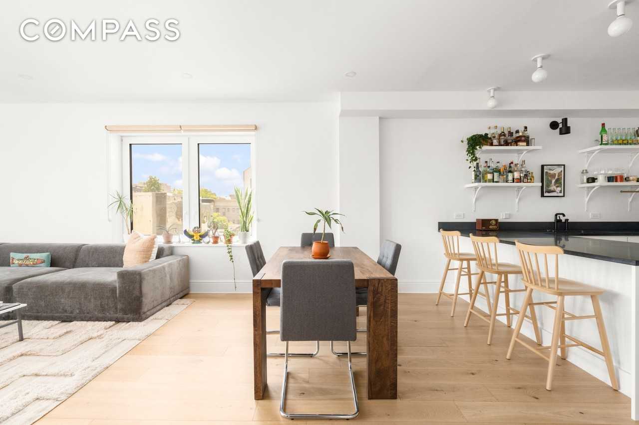 488 Sterling Pl #5B - Photo 3 of 9