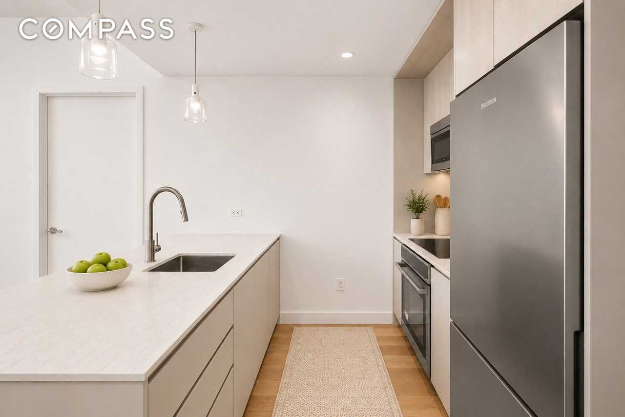 130 2nd St #2B - Photo 5 of 21