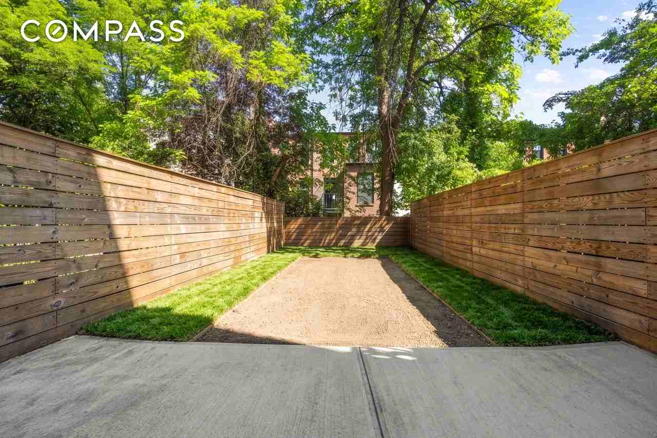 471 Macdonough St #1 - Photo 2 of 4