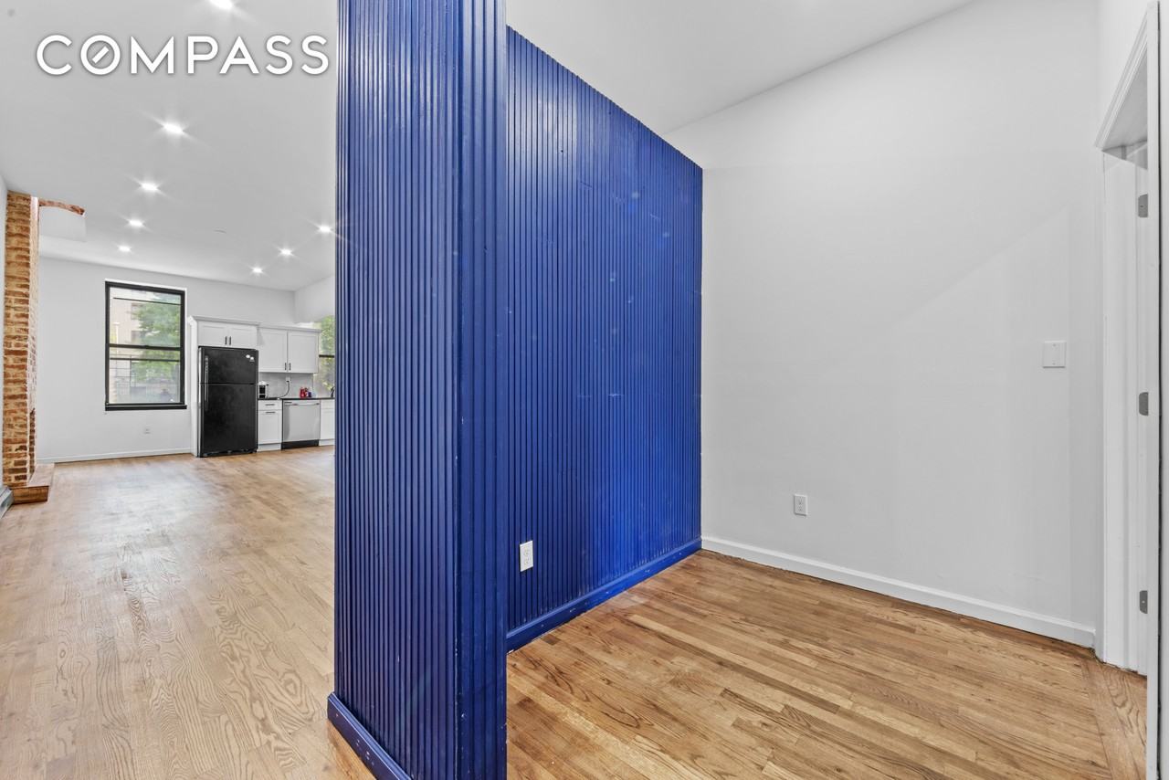 1061 Fulton St #2 - Photo 7 of 12