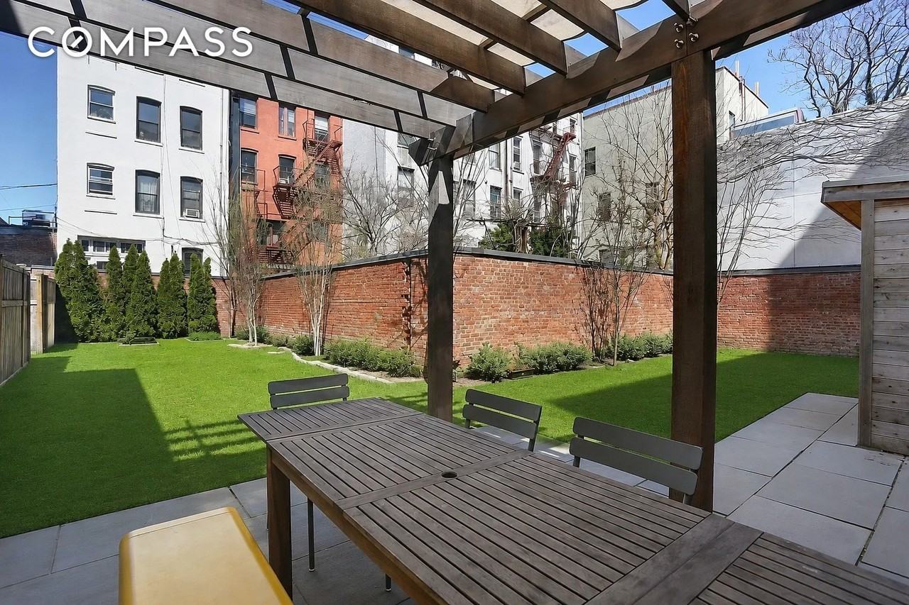 255 Columbia St #S5 - Photo 5 of 6