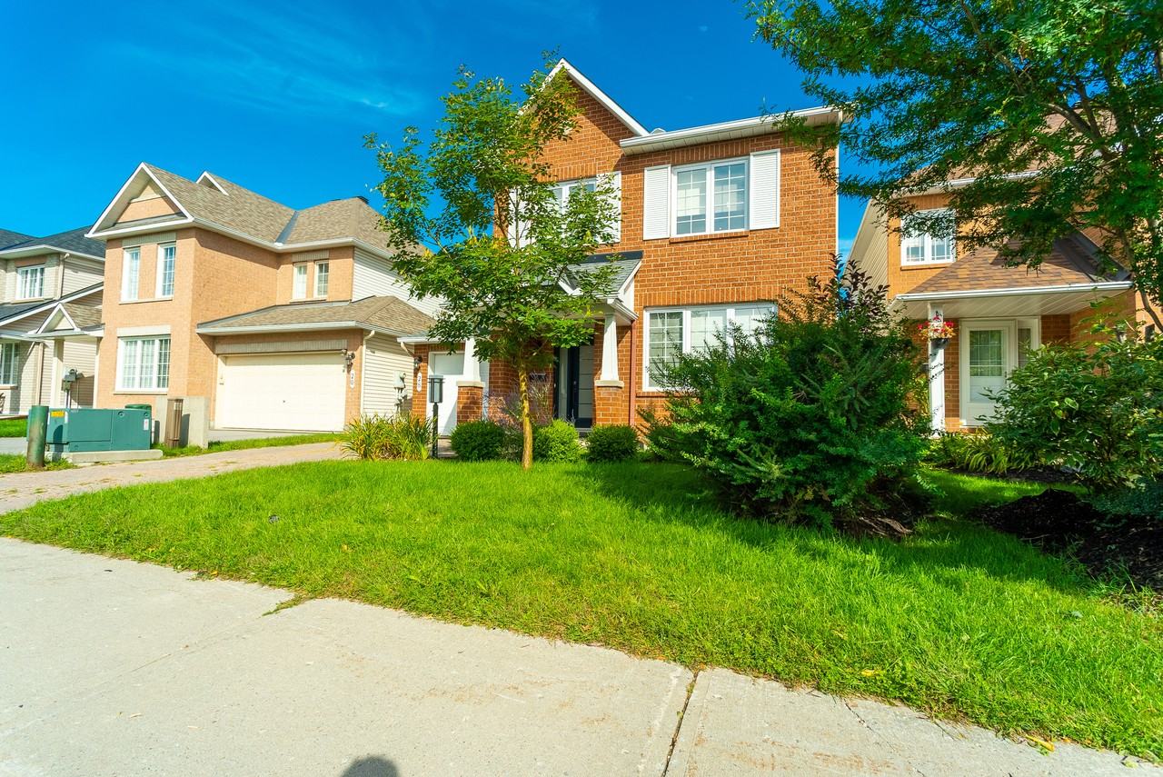28 Chartwell Avenue - Photo 5 of 50