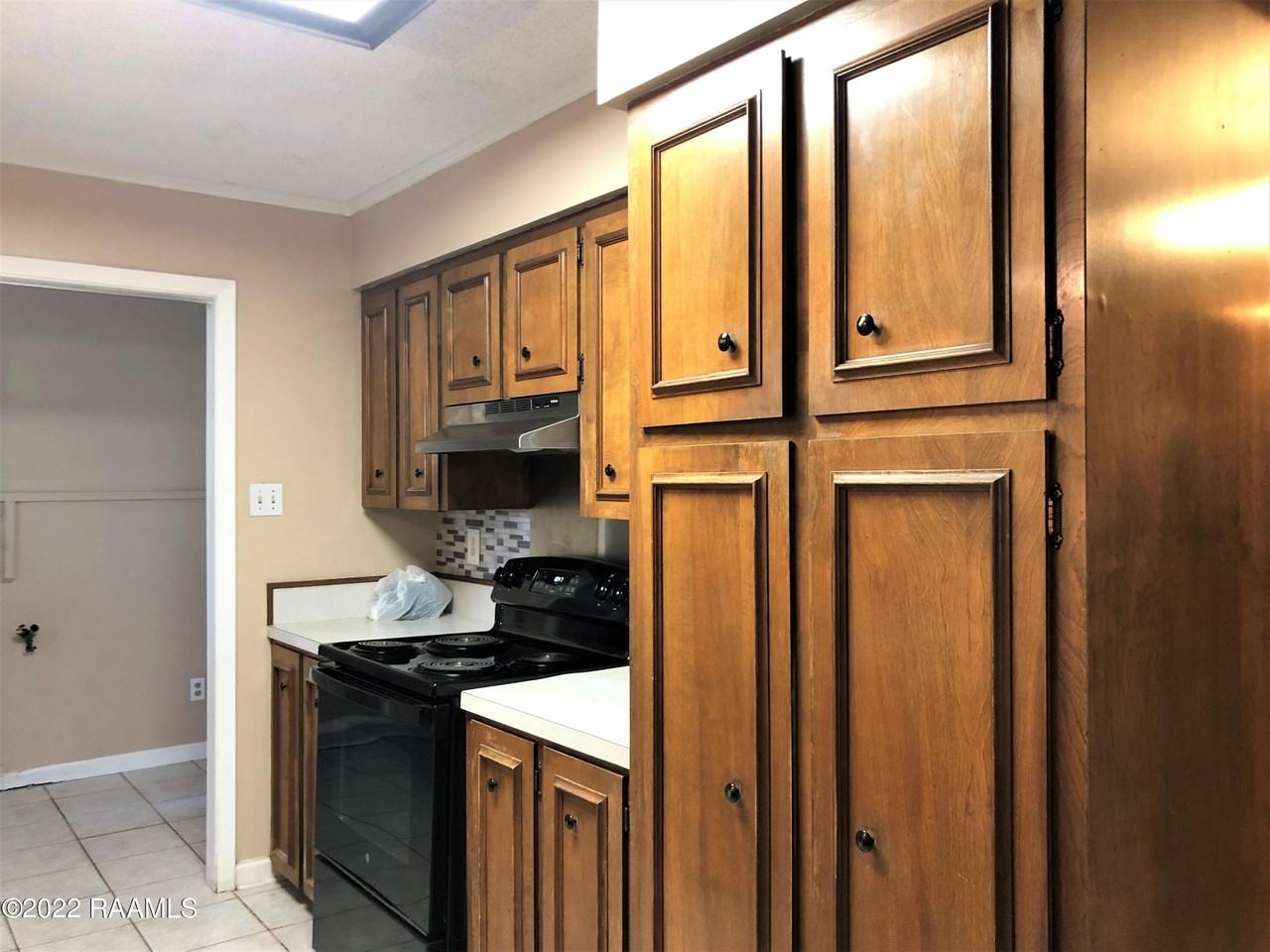 123 Highland Dr - Photo 6 of 18