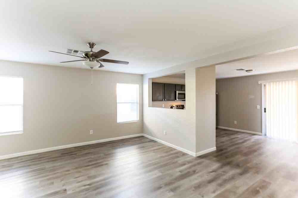 2519 W Romley Rd - Photo 7 of 16