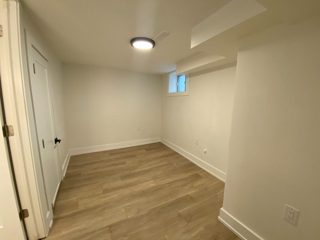 30 Yarrow Road #B - Photo 2 of 5