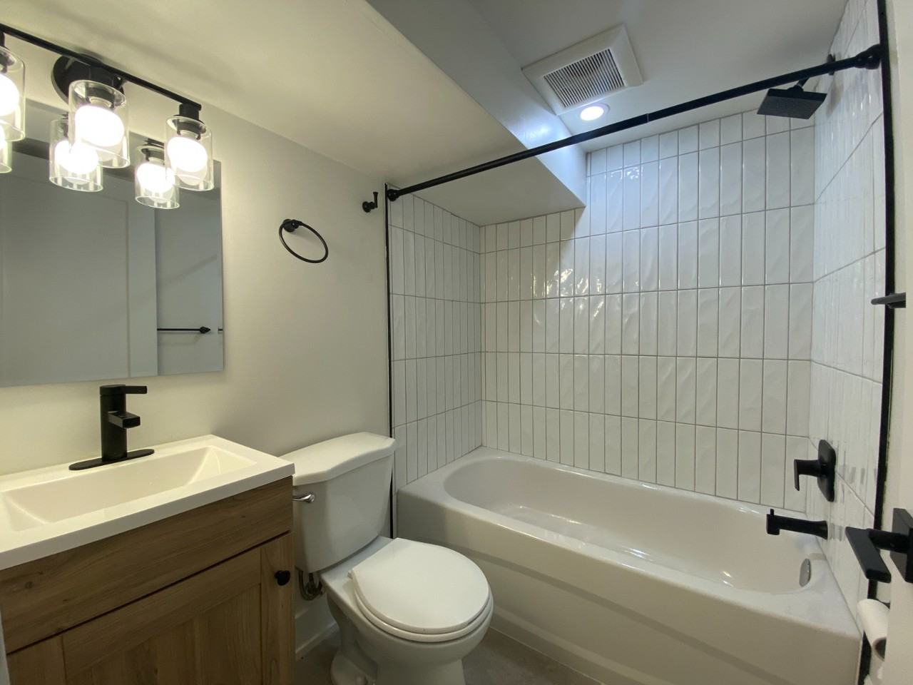 30 Yarrow Road #B - Photo 3 of 5
