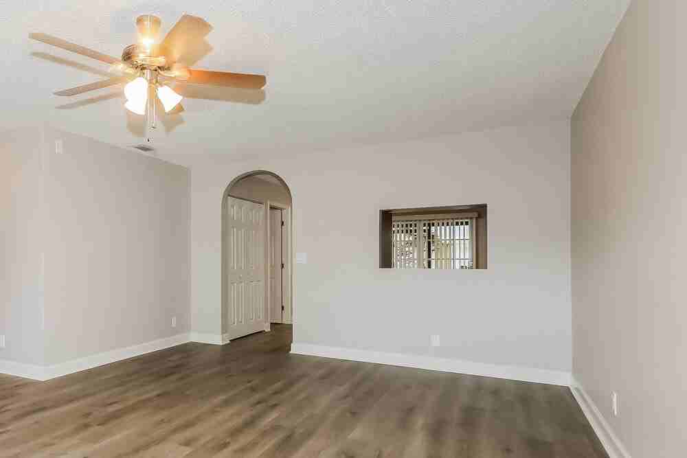 5872 Corson Pl - Photo 6 of 16