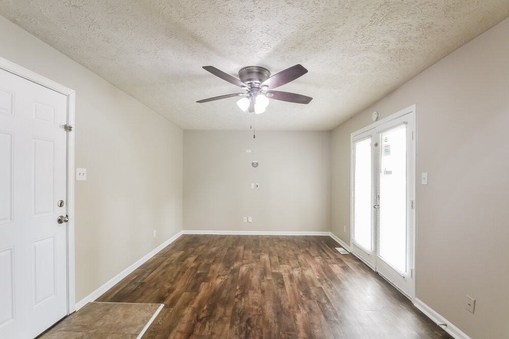 4825 Manker St - Photo 7 of 16