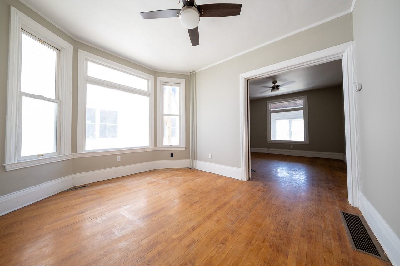 1611 Carroll Ave #1 - Photo 3 of 29