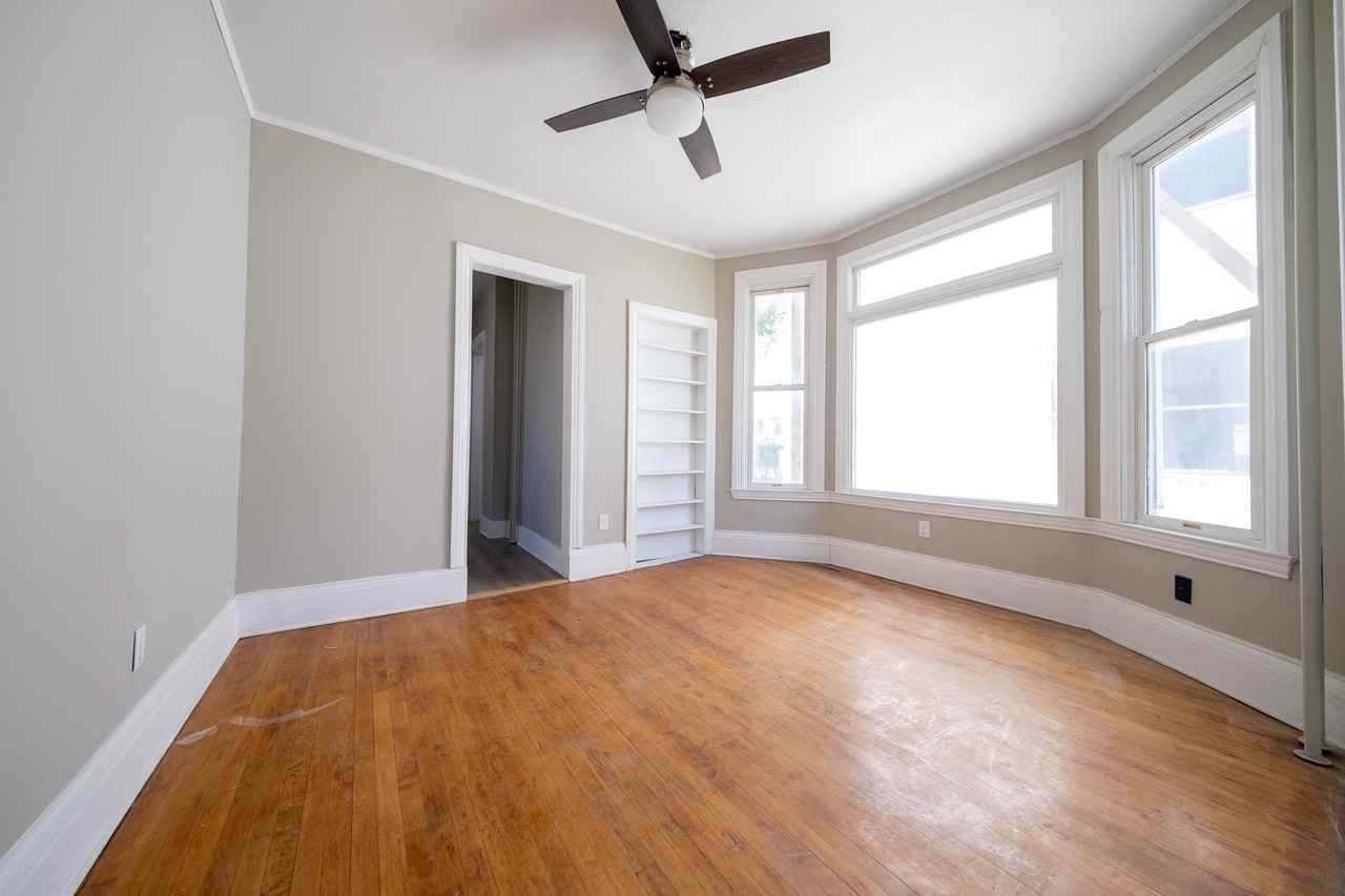 1611 Carroll Ave #1 - Photo 4 of 29
