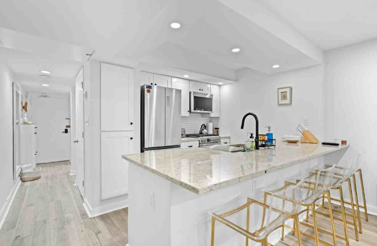 1 2nd St Ne #1539658P - Photo 6 of 7