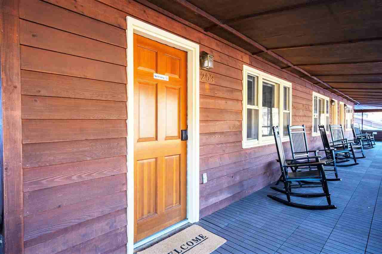 90 Faulkner Rd #1308974P - Photo 4 of 17