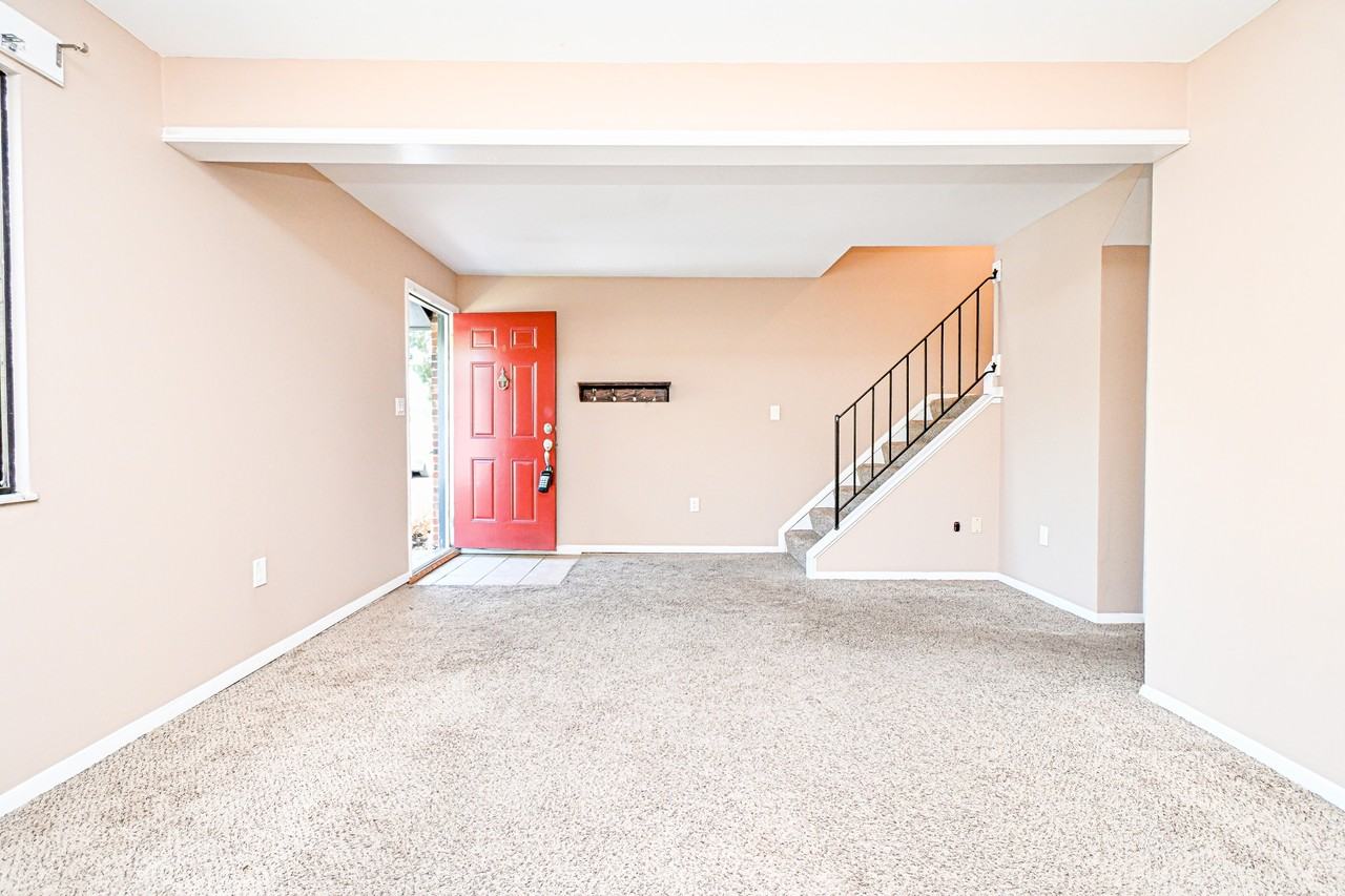 7752 Montgomery Rd #84 - Photo 4 of 33