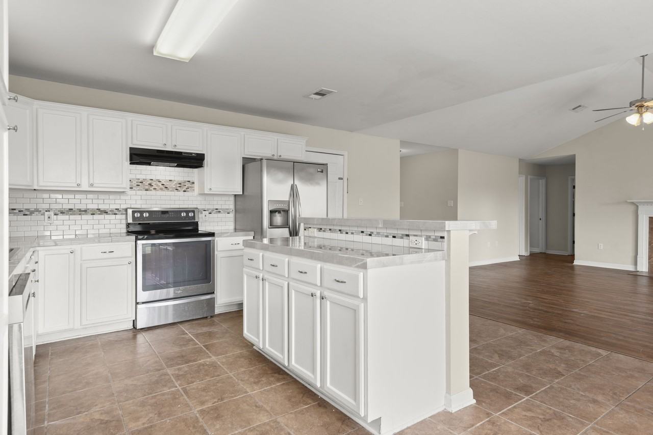 11327 Shady Bend Drive #1 - Photo 3 of 19