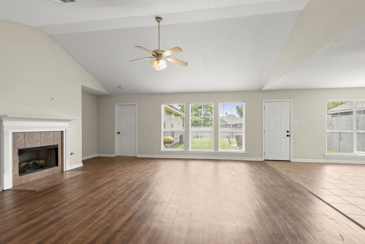 11327 Shady Bend Drive #1 - Photo 6 of 19