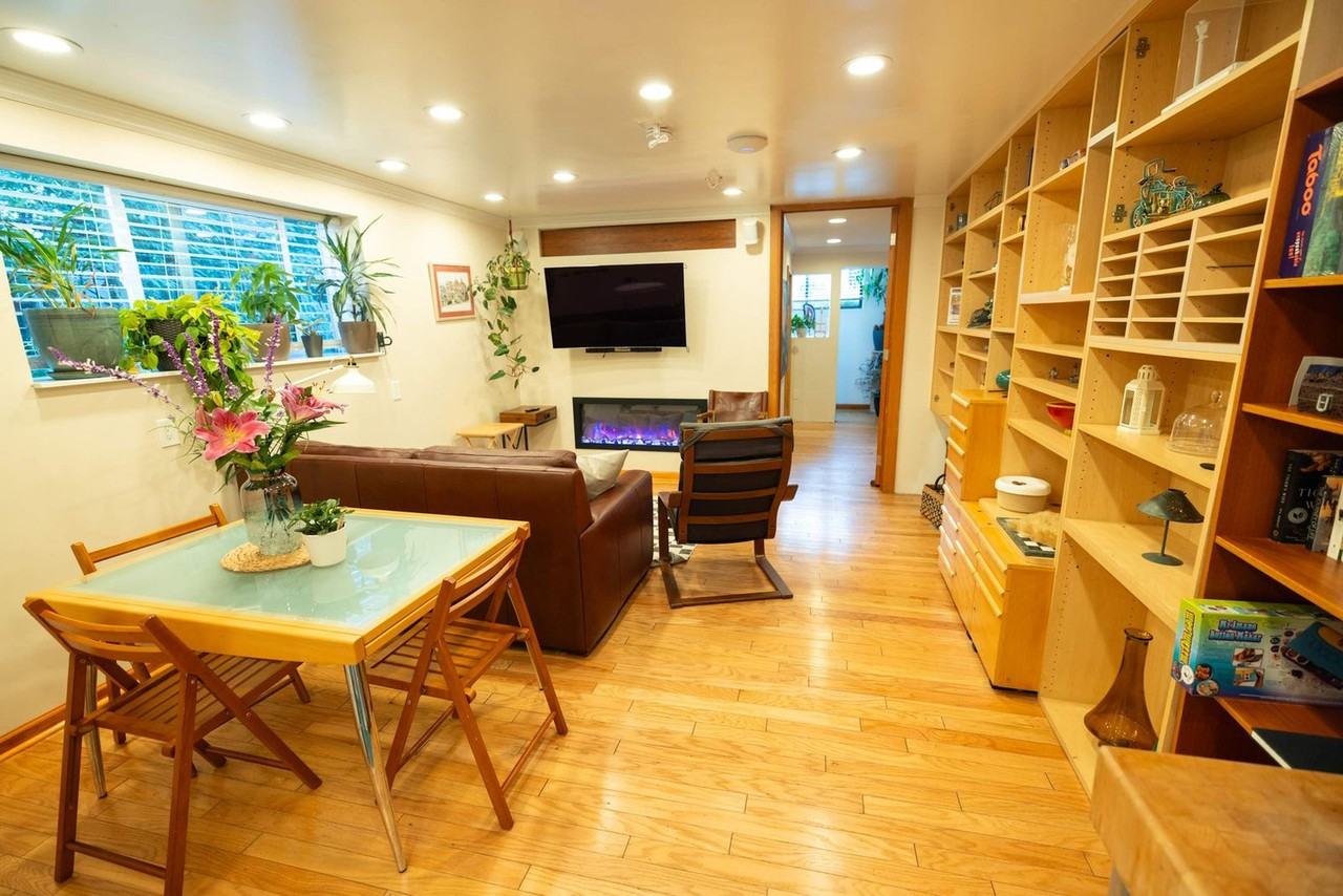 3148 College Ave #1462595P - Photo 6 of 50