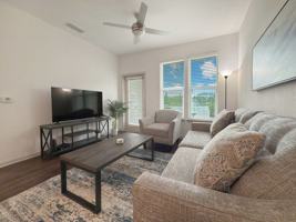 featured image of 1592 Flournoy Way