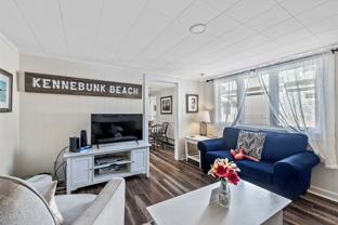 8 Railroad Ave - Photo 1 of 1