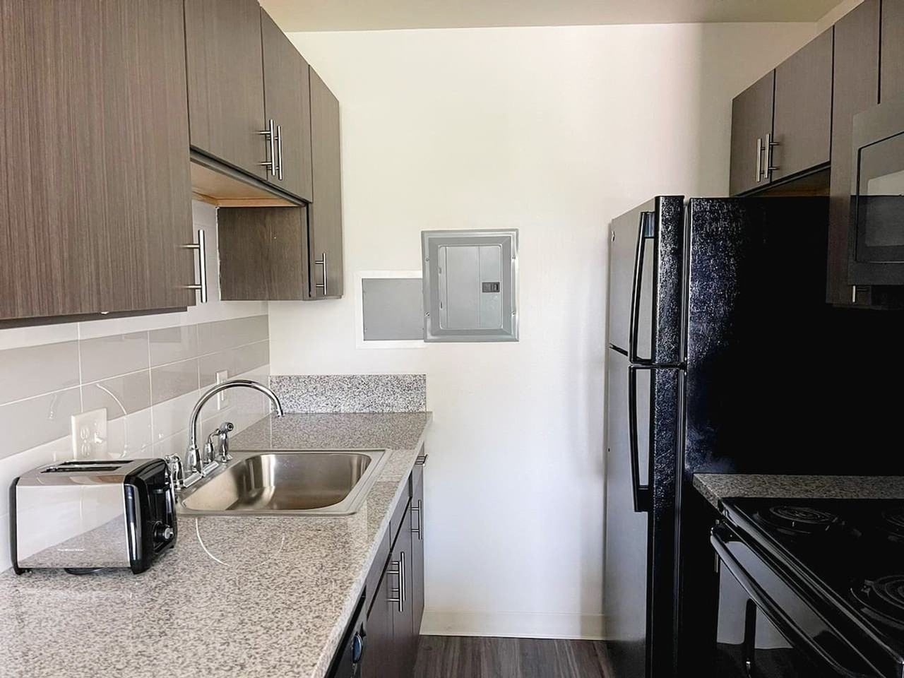 2513 Burnet Ave #1534912P - Photo 4 of 18