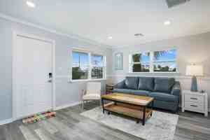 featured image of 800 108th Ave N