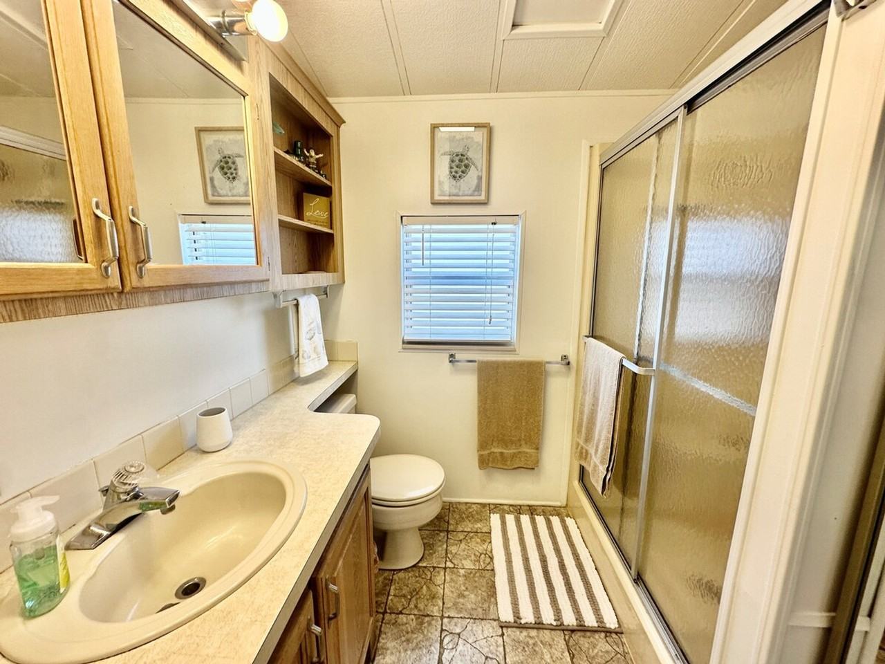 274 Nettles Blvd #1537522P - Photo 7 of 15