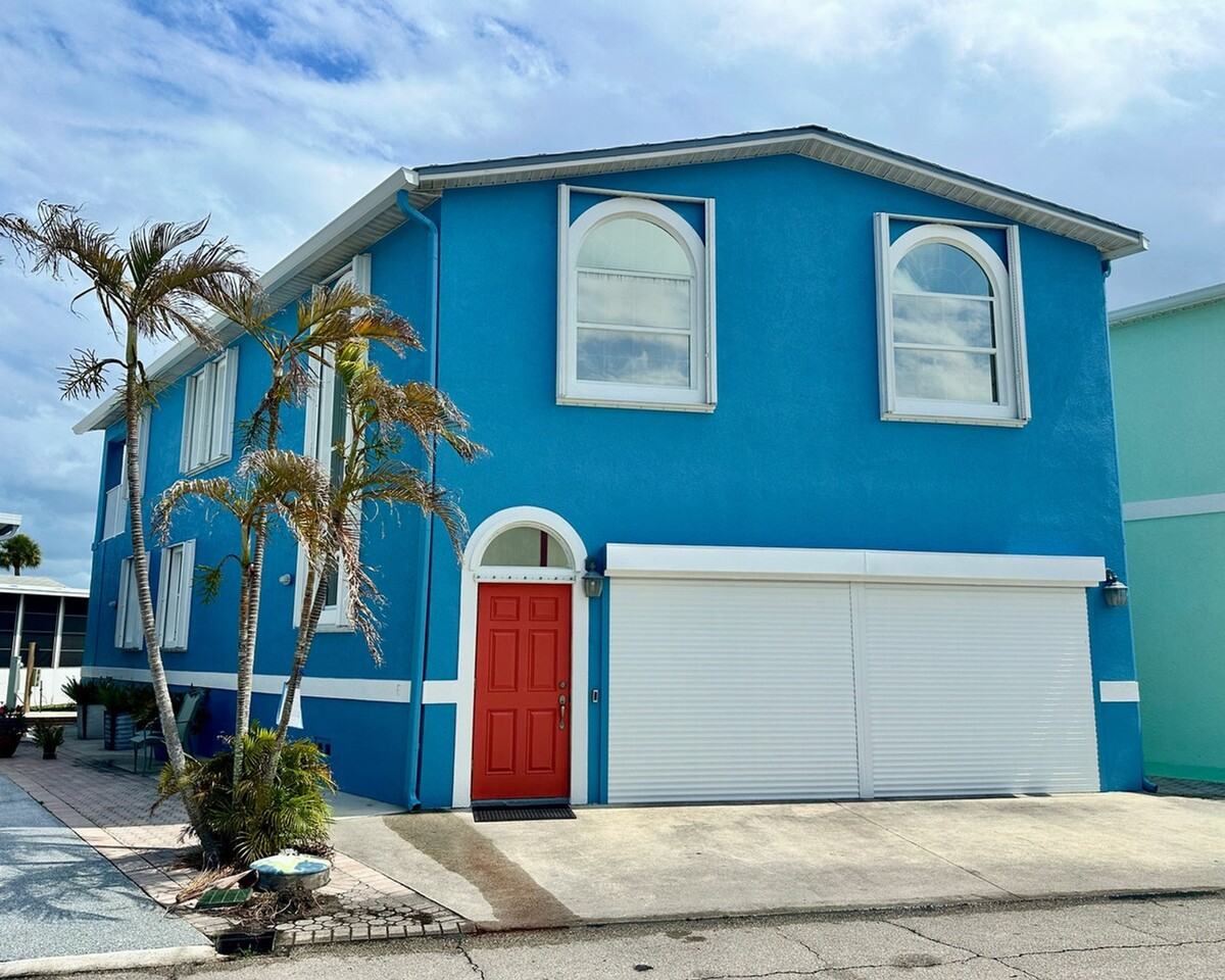 1292 Nettles Blvd #1538695P - Photo 5 of 25