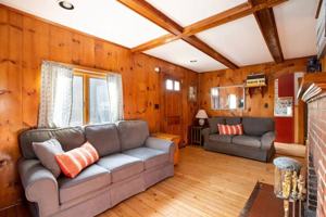 featured image of 34 Wildwood Ave