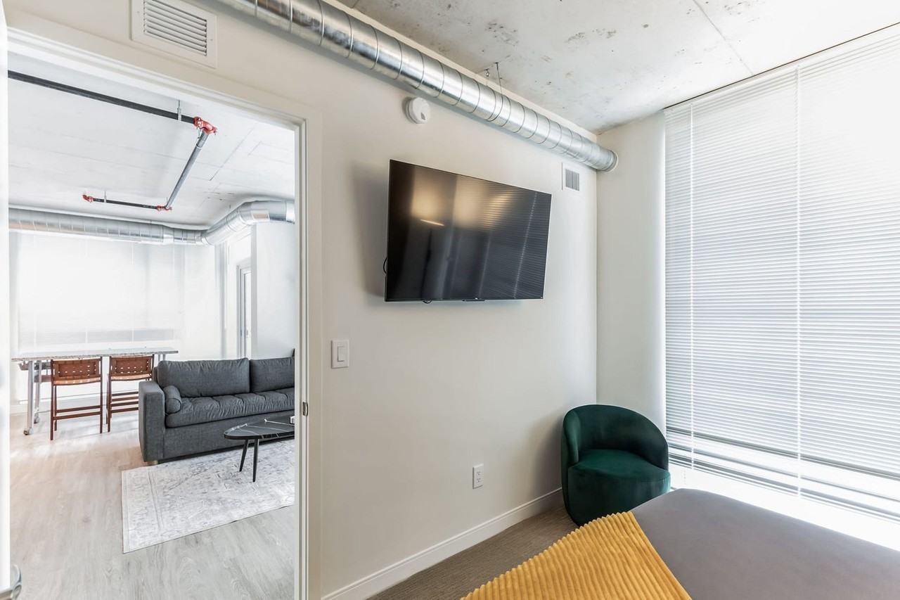 776 Euclid Ave #1539813P - Photo 4 of 14