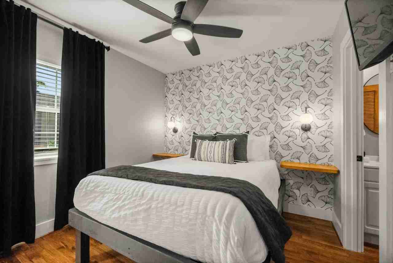 4950 Polk St #1531097P - Photo 7 of 19