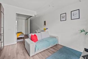 251 Jarvis St - Photo 1 of 1