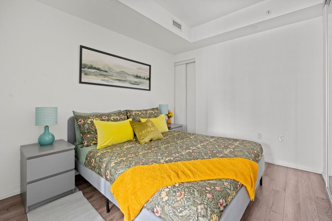 251 Jarvis St #1540713P - Photo 7 of 14