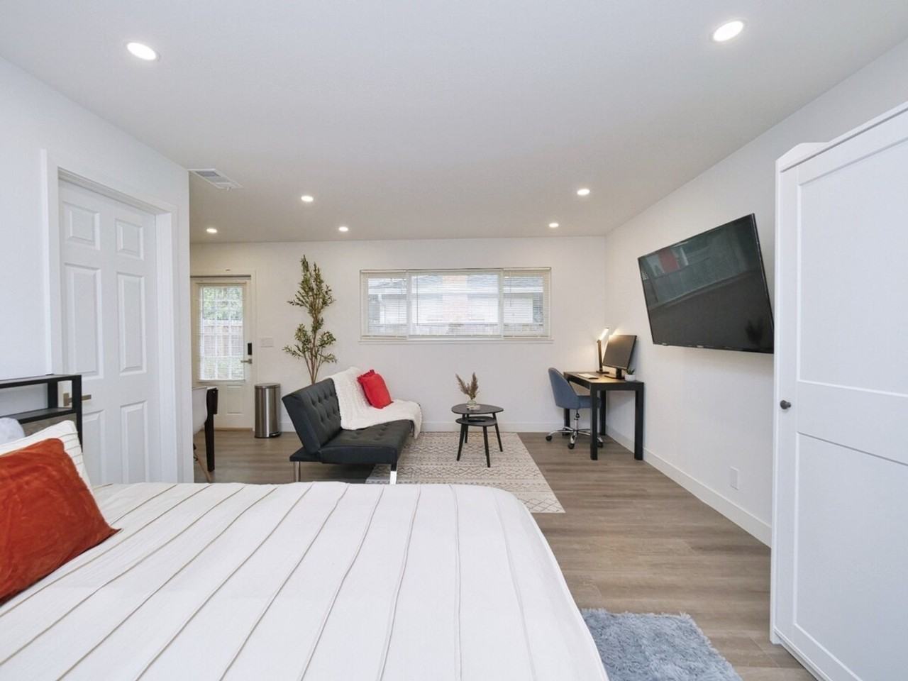 4005 Jan Way #1541001P - Photo 5 of 39