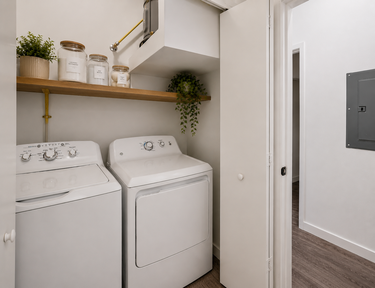 3031 W Northern Avenue - Photo 4 of 13