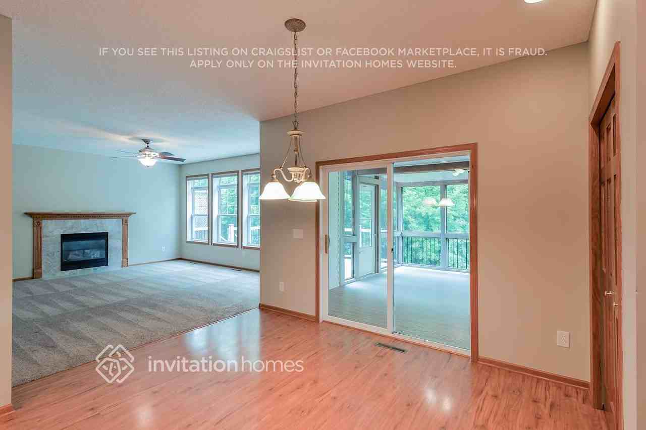 1168 Macey Way - Photo 3 of 19