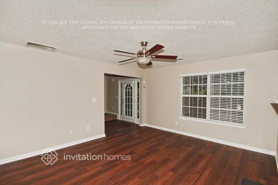 4350 Reserve Hill Xing - Photo 7 of 17