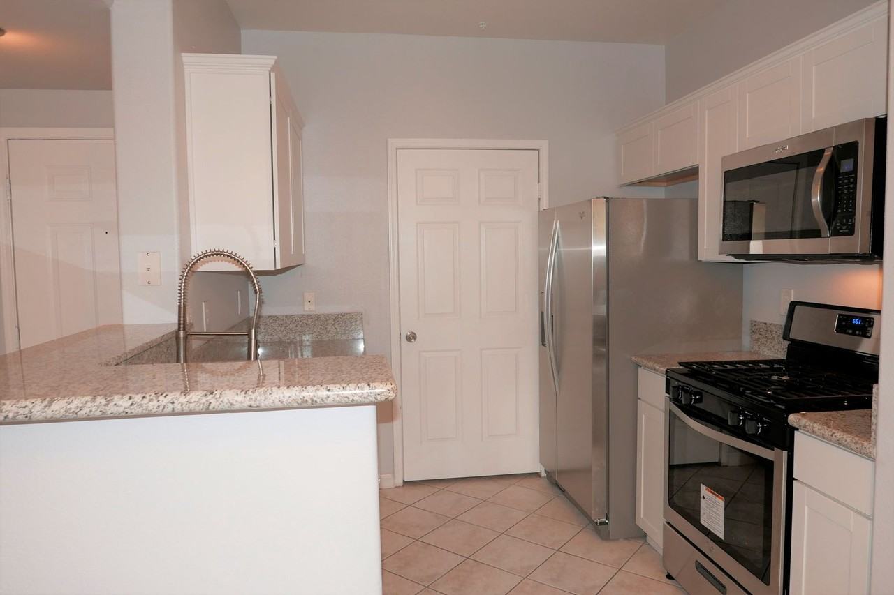 7163 S Durango Dr #204 - Photo 7 of 20