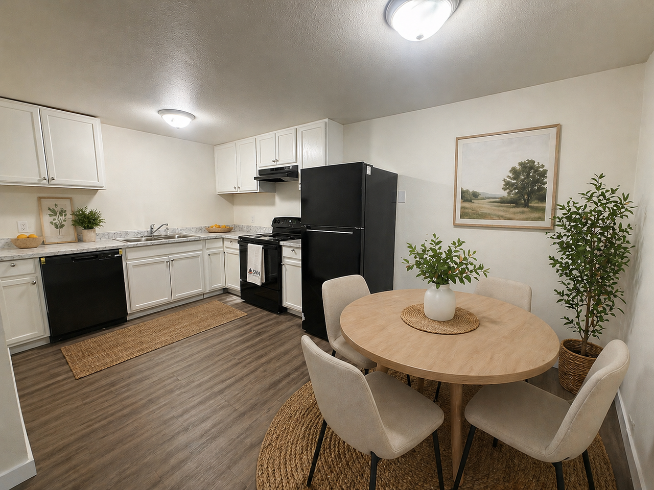 HAVE YOU HEARD THE BUZZ? Avalon Courtyard is Now Under New Management and now leasing! - Photo 7 of 12