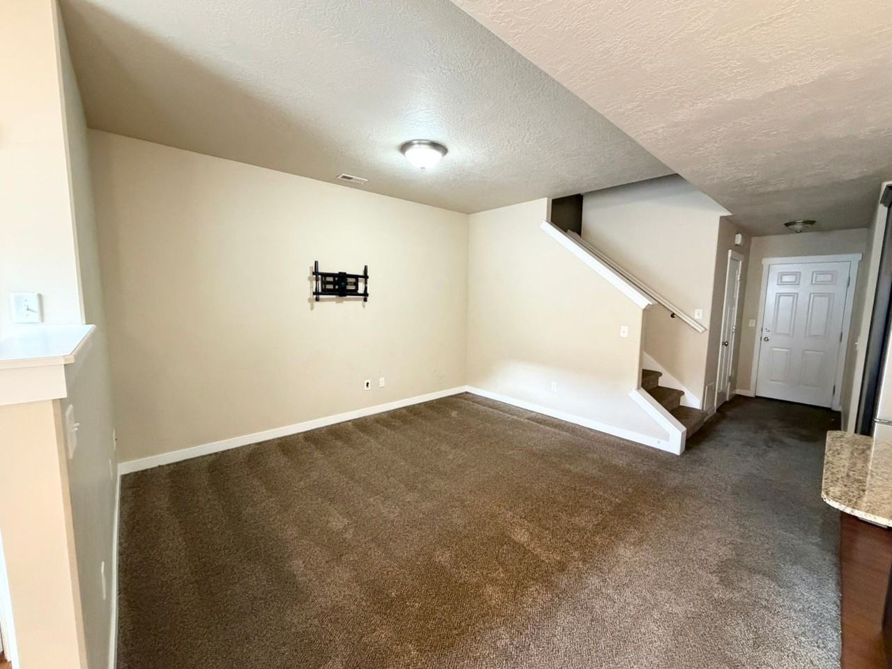 3673 W Lilac Heights Dr - Photo 3 of 12