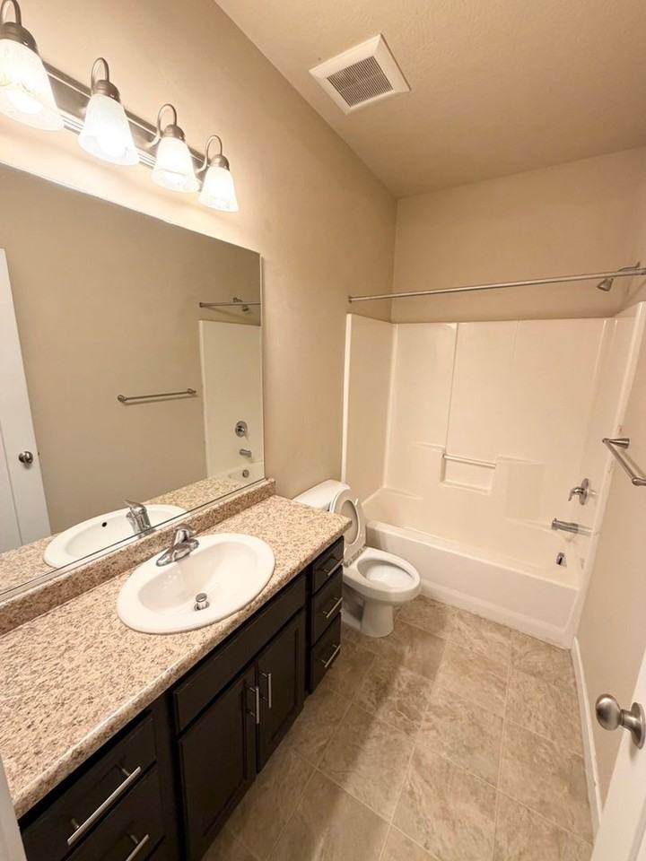 3673 W Lilac Heights Dr - Photo 7 of 12