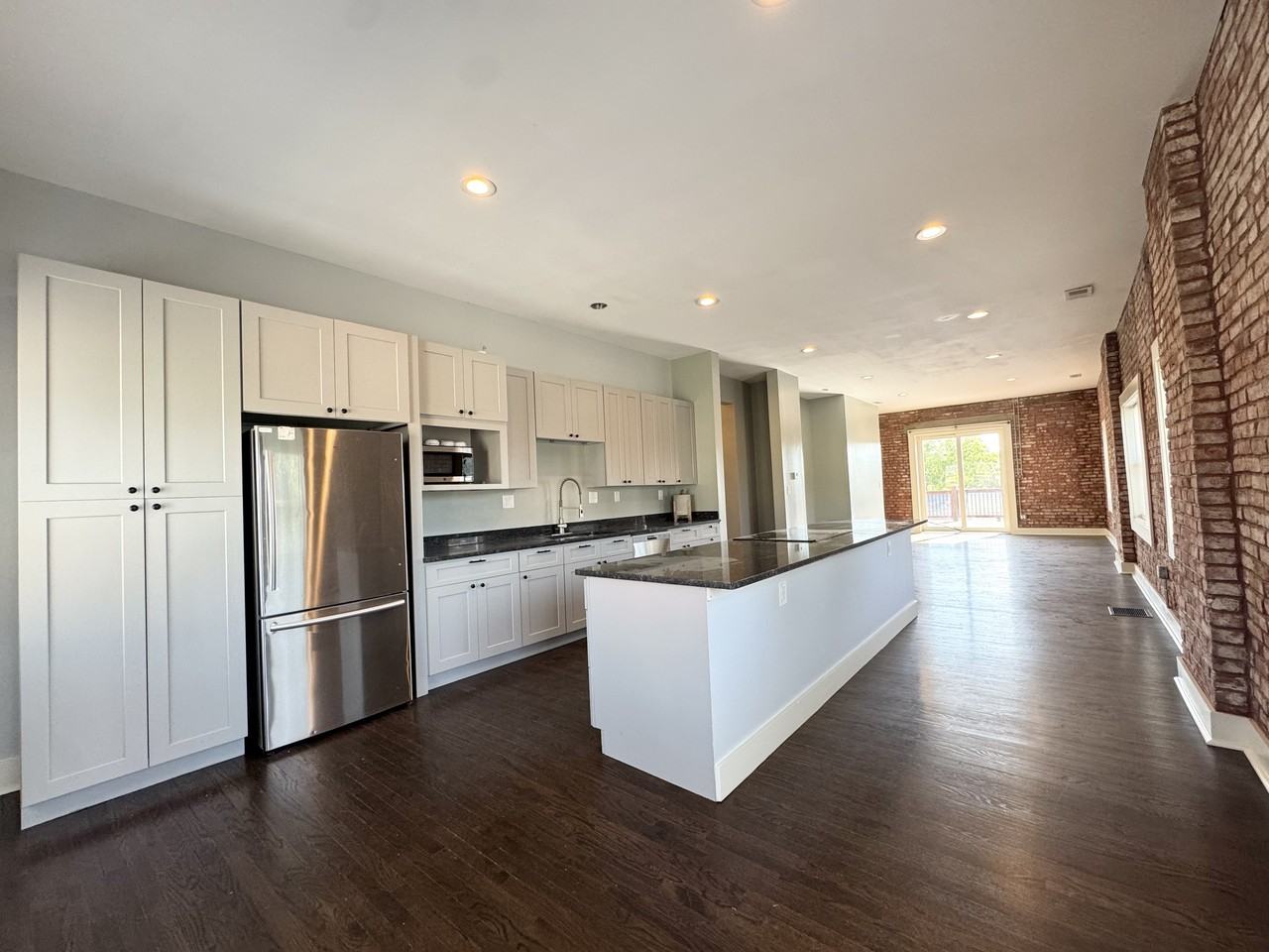 401 North 6th Street #H - Photo 5 of 19
