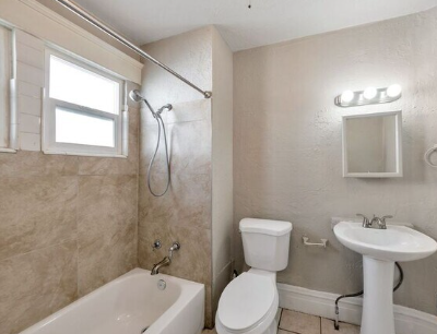 2547 Adams Ave #4 - Photo 7 of 8