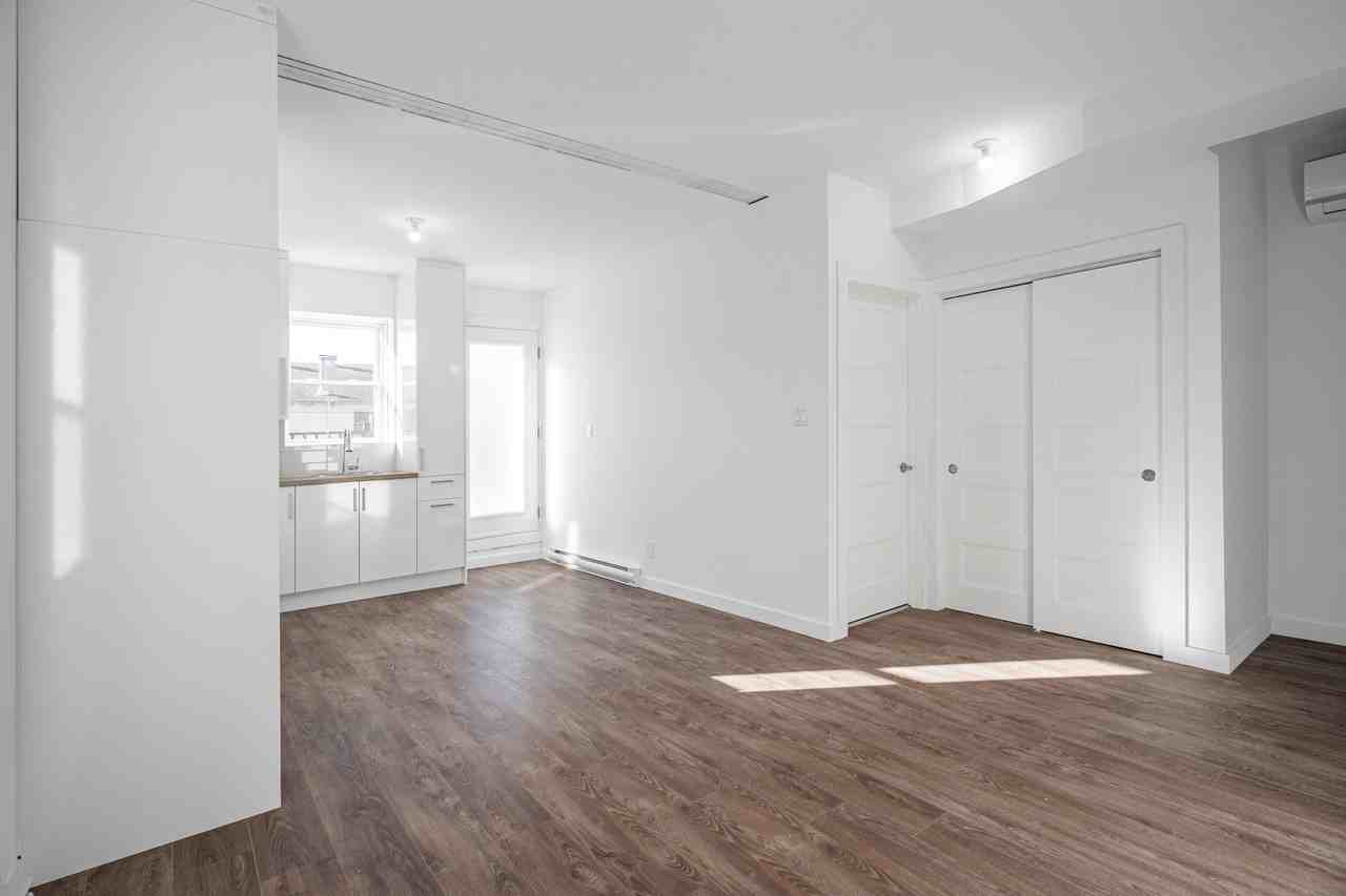 2308 Rue des Ormeaux - Photo 2 of 16