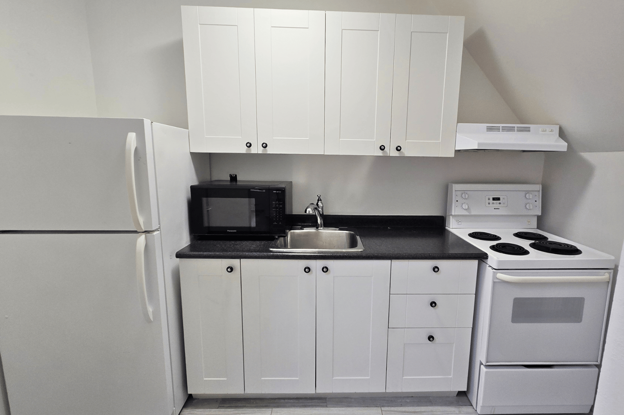 118 Pembroke Street #3 - Photo 4 of 11