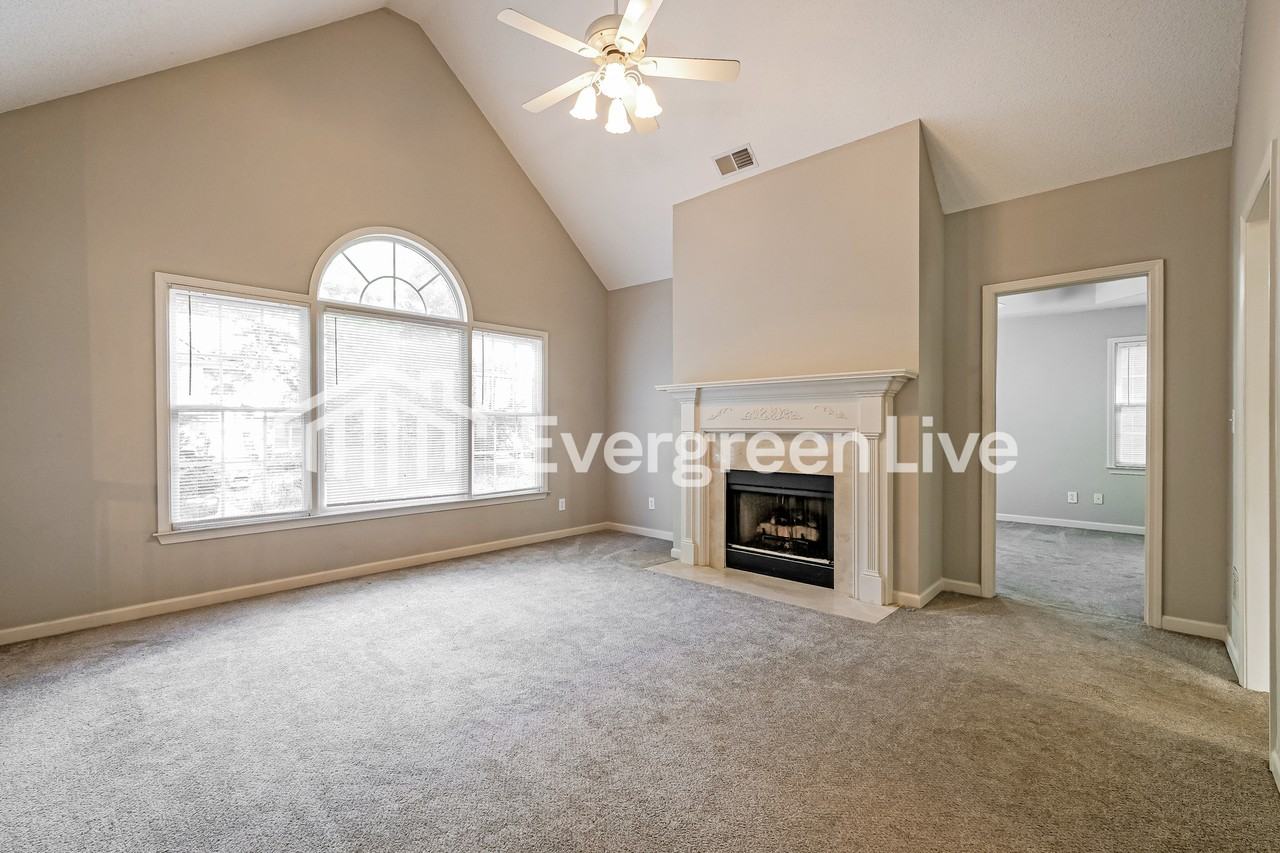 67 White Oak Dr Se - Photo 3 of 10