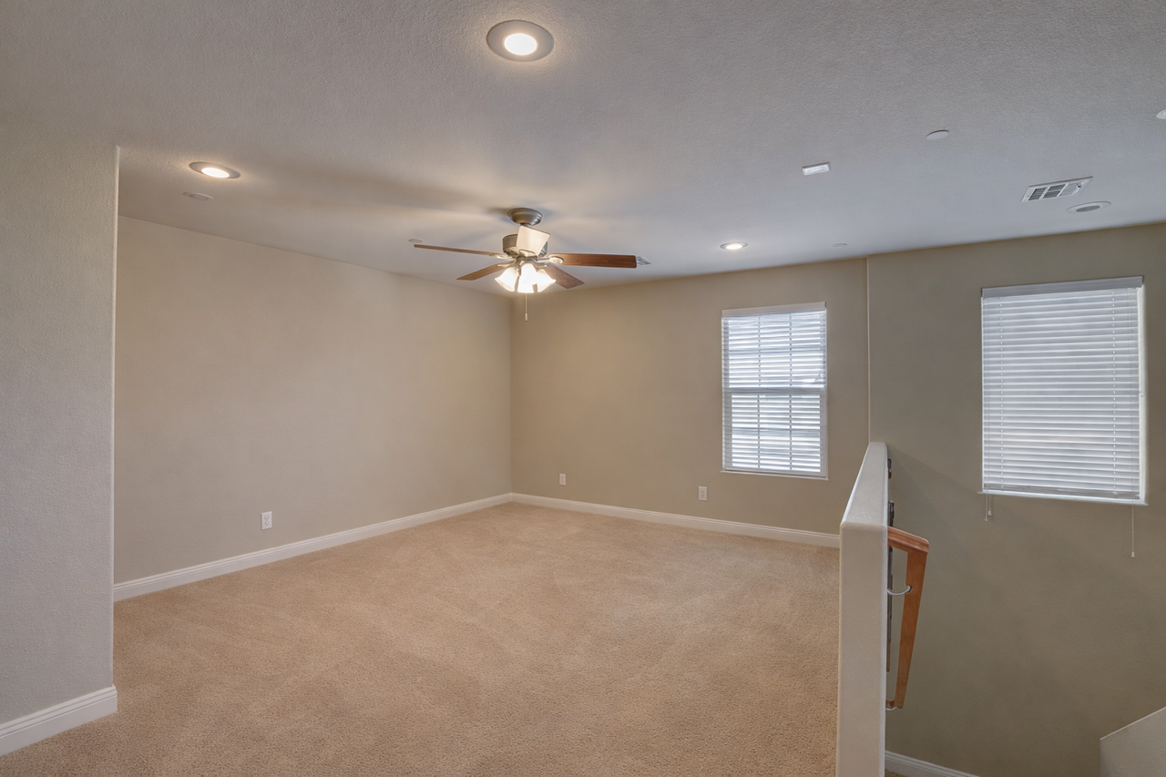 3191 Sisley Garden Ave - Photo 6 of 7