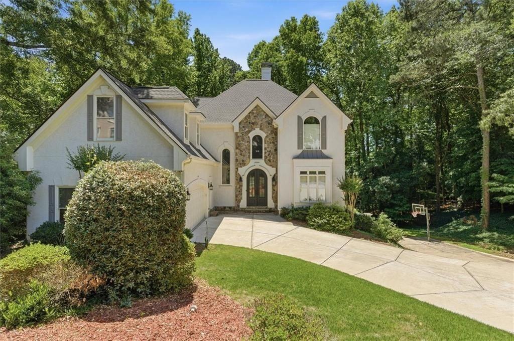 1247 Manor Oaks Ct - Photo 4 of 50