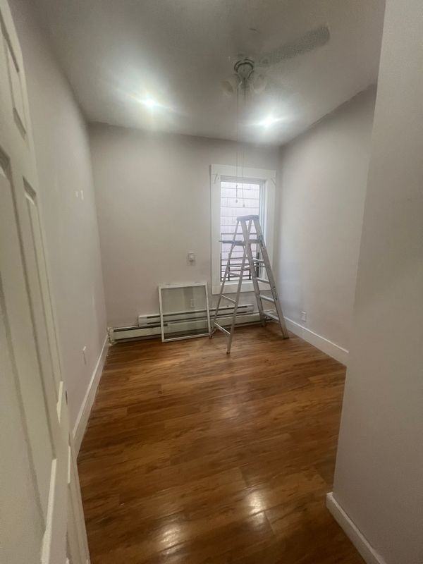2069 Crotona Ave ##3 - Photo 5 of 5